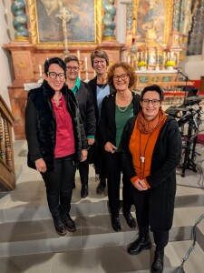 Alt 1: v. l. Steffi Kutter, Astrid Senger, Michaela Heim, Steffi Groß