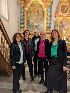 Sopran: v.l. Inge Baader, Elvira Kiebler, Hilde Hofmann, Bärbel Meier-Wichmann, Ulrike Heilig