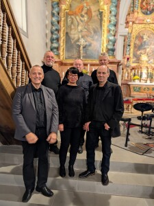 Instrumente und Technik: v. l. Klaus Diwersy, Siggi Rettich, Hildegard Diwersy, Matthias Mücke, Rudi Sick, Matthias Allweier